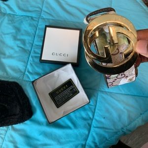 Gucci belt